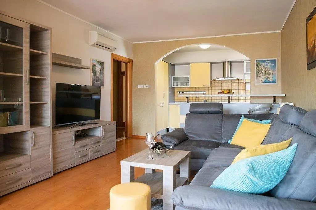 Apartment Apartmani Mis Rab Palit
