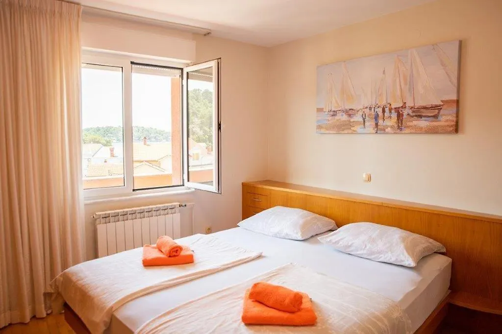 Apartmani Mis Rab Palit Croatia