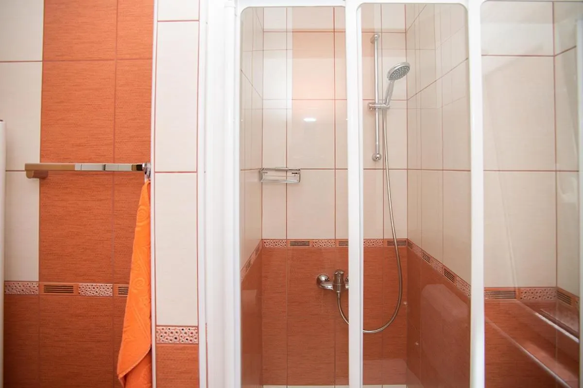 Apartmani Mis Rab Palit